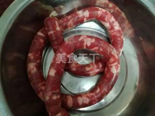 广味腊肠爆料视频大全集,揭秘经典美食制作全过程  第2张